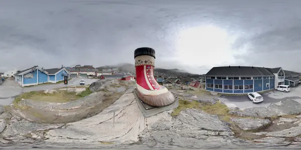 Big Inuit Boot